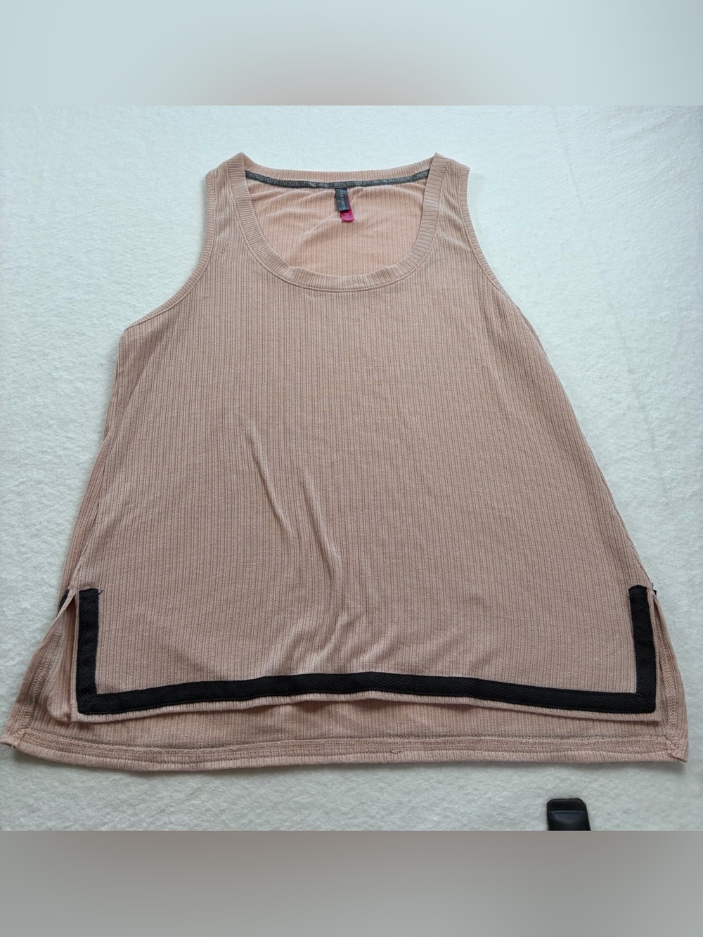 Vince Camuto Dusty Pink Ribbed Tank with Black‎ Trim